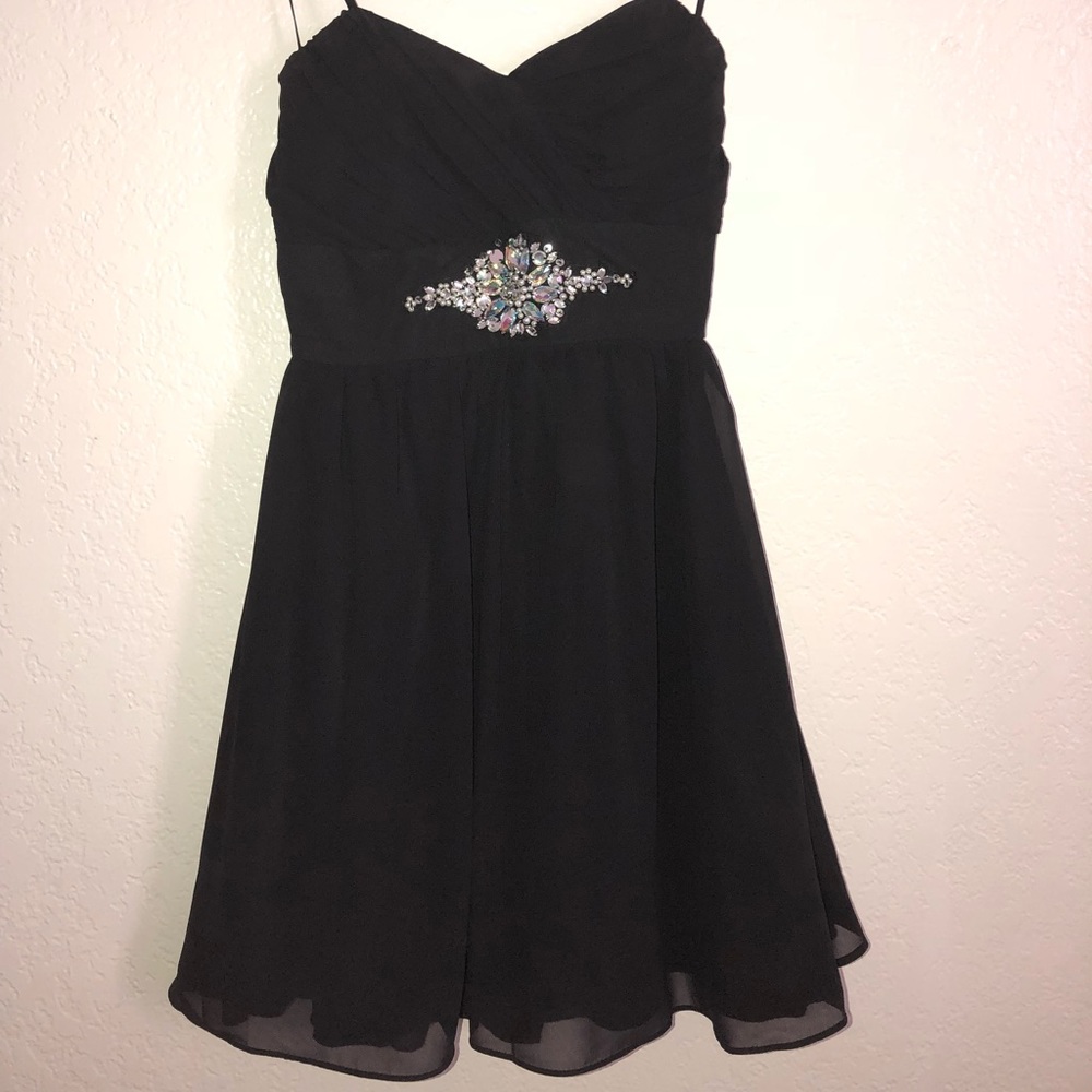 Homecoming short black strapless dress
